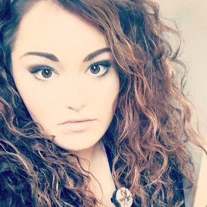 Meet your Posher, Mallory